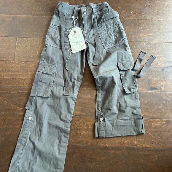 Other - Nori Girls Gray Cargo Style Pants Sz 10 New 4125